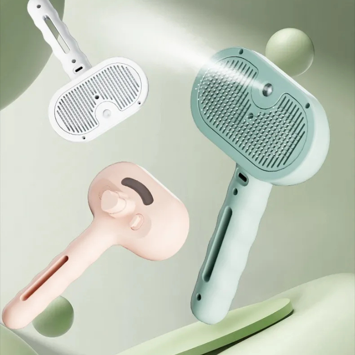 Make grooming your pet easy with our spray comb. Gently detangles, hydrates, and removes loose hair.