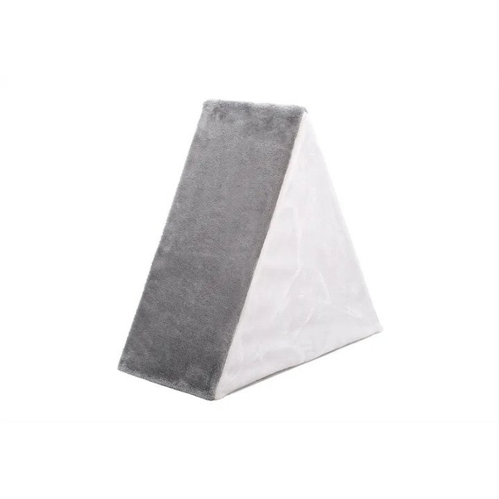 Jouet Griffoir Triangle Sisal pour Chat – Accessoire Naturel et Élégant